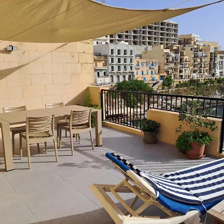 Lucky Spot Apartment *